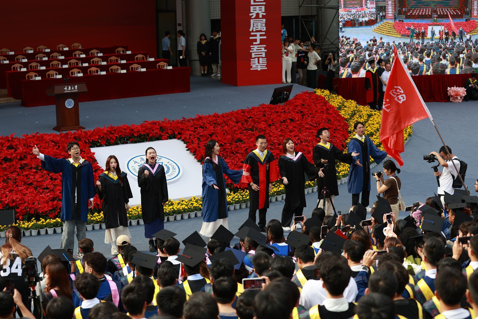 1751095167536339.jpg 唱歌_副本.jpg