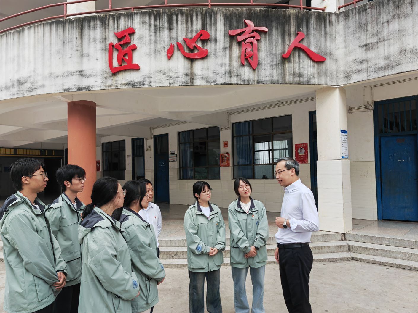 1727844824238392.jpg 1727837388291968_副本.jpg